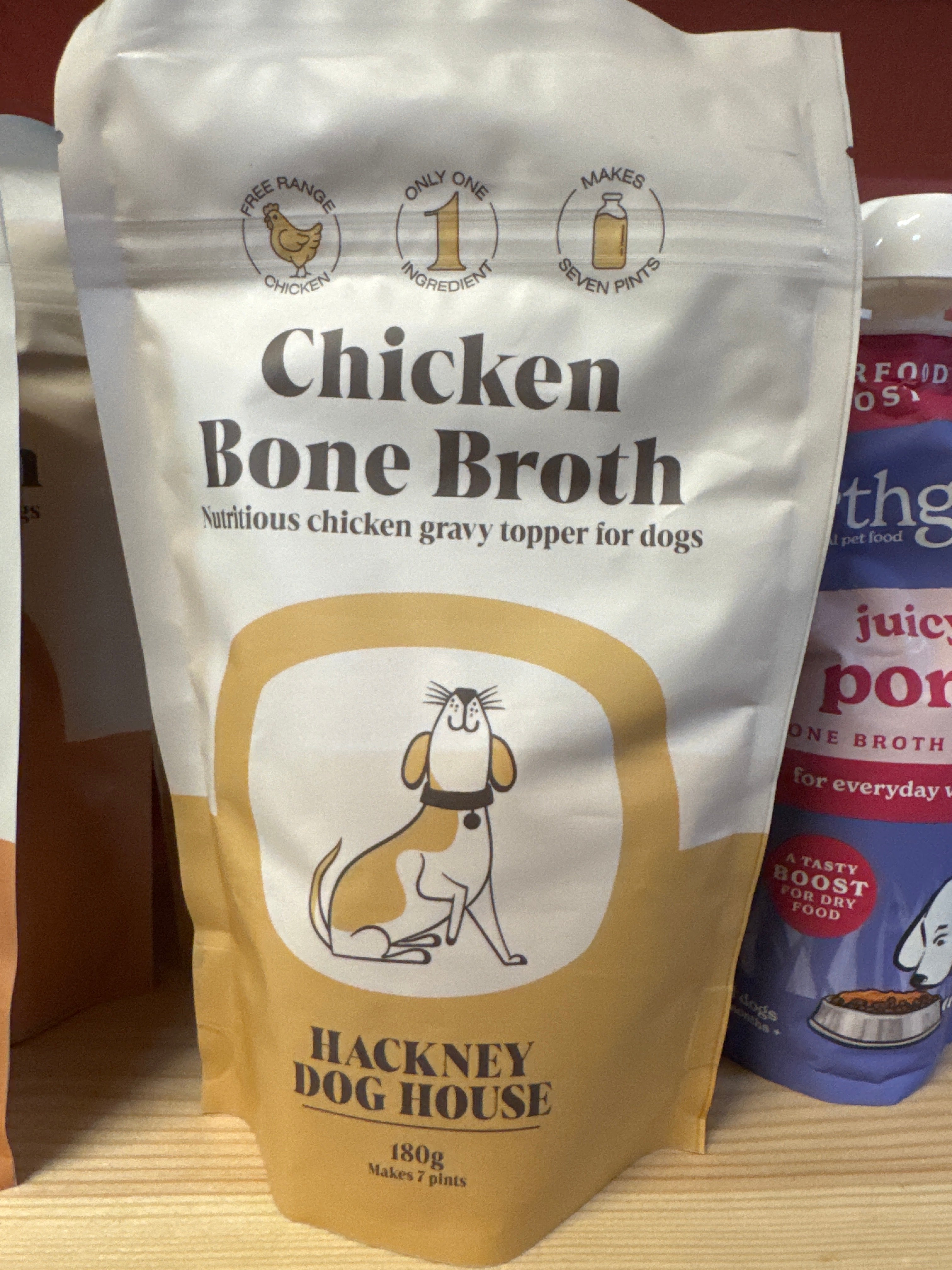 Hackney dog house