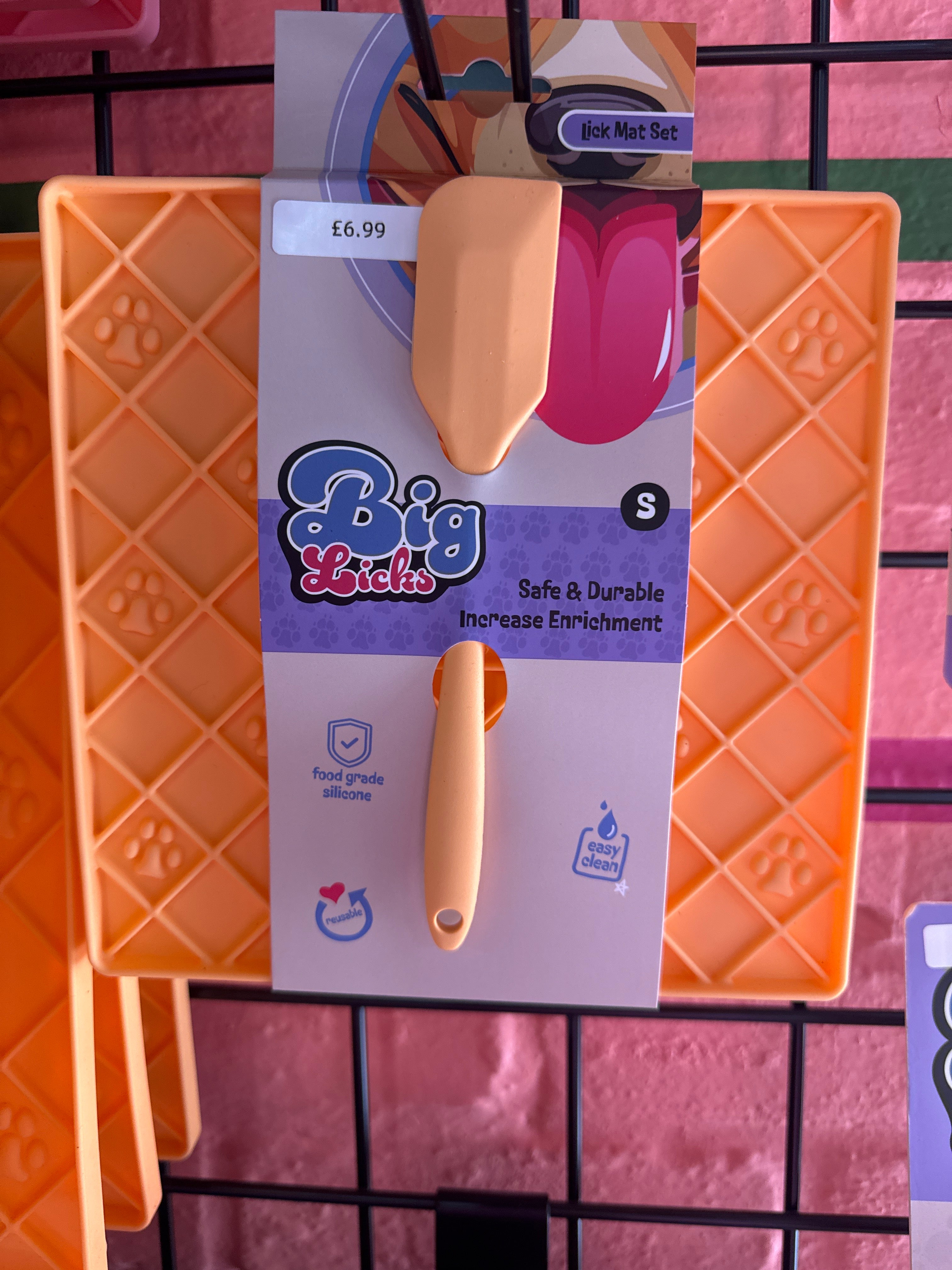 Licky Mat