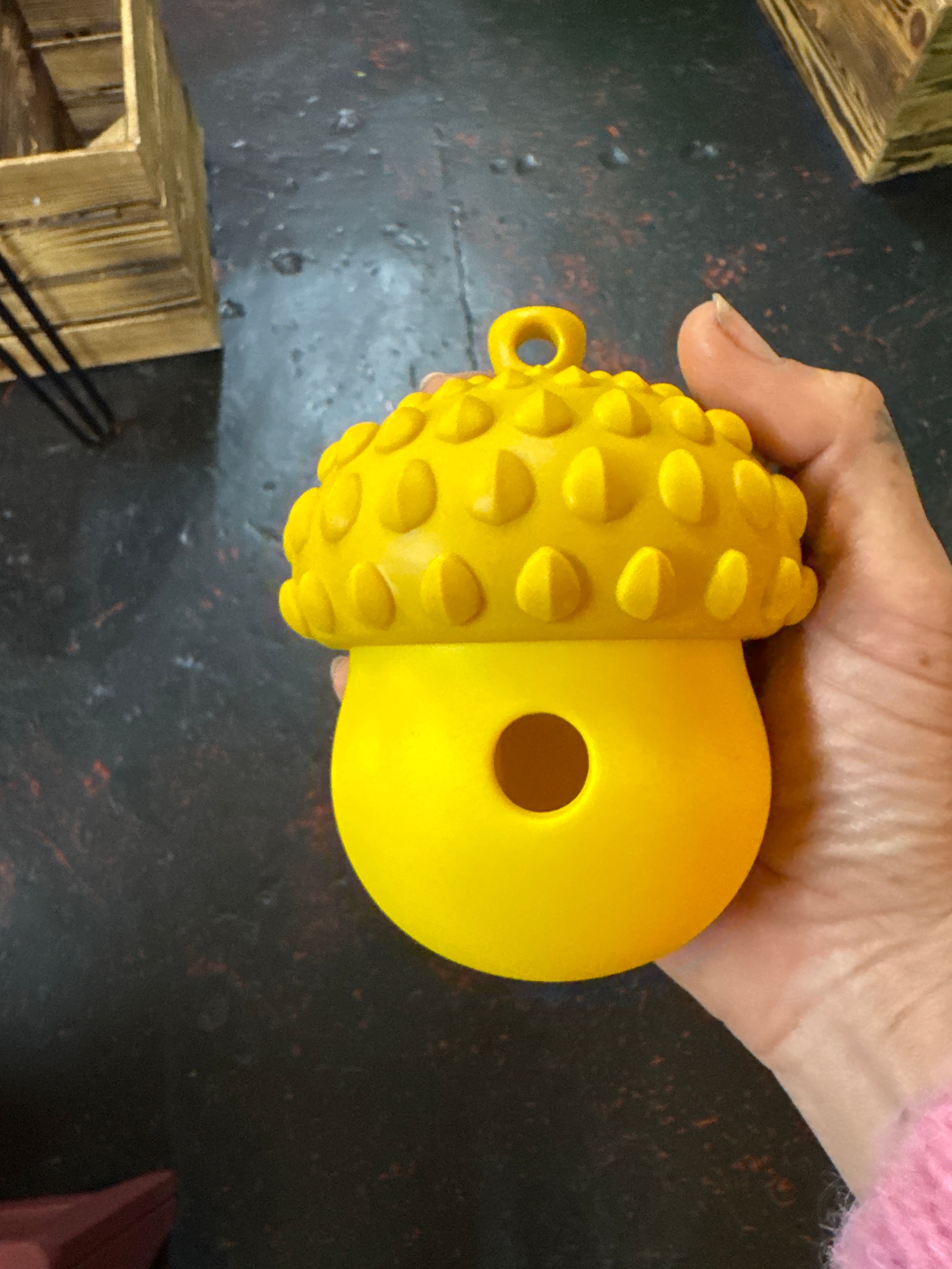 Acorn Treat Dispenser