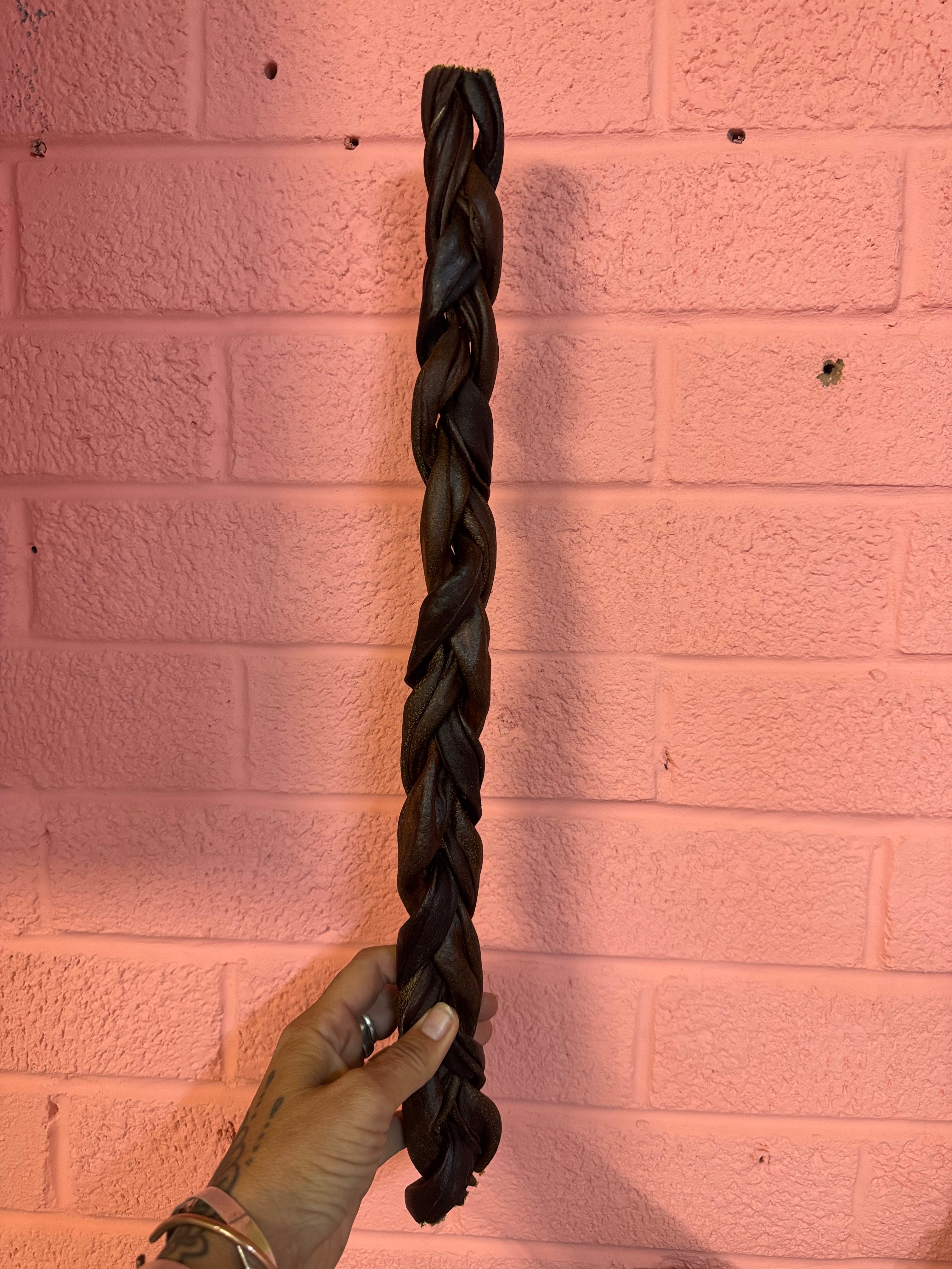 Large collagen camel braid
